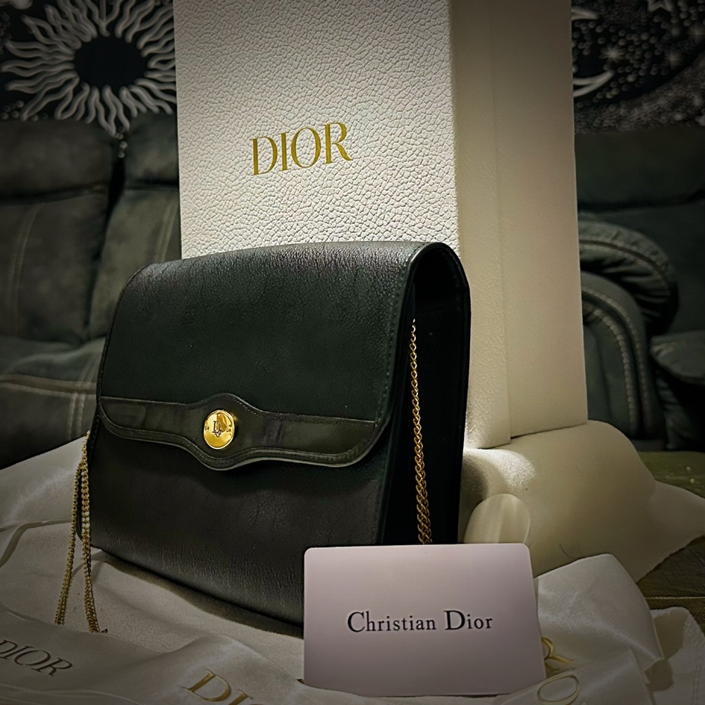 Authentic vintage Christian Dior Black Leather shoulder bag with Gold Accents - Picture 15 of 17